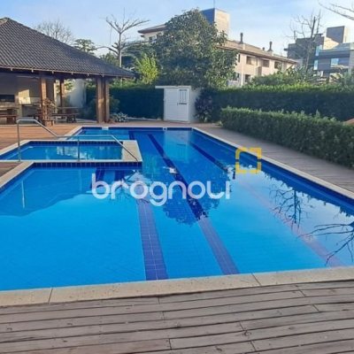 Apartamento com 170m², 3 quartos (sendo 2 suítes), 1 garagem, no bairro Ingleses em Florianópolis