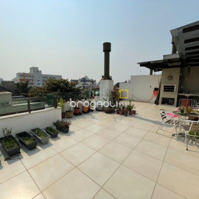 Apartamento com 170m², 3 quartos (sendo 2 suítes), 1 garagem, no bairro Ingleses em Florianópolis