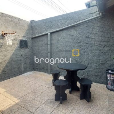 Casa com 104m², 3 quartos, 3 garagens, no bairro Ingleses em Florianópolis