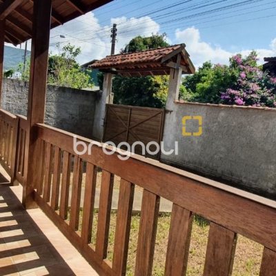 Casa com 60m², 3 quartos, 1 garagem, no bairro Rio Vermelho em Florianópolis
