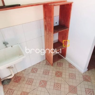Casa com 60m², 3 quartos, 1 garagem, no bairro Rio Vermelho em Florianópolis