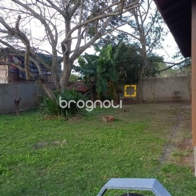 Casa com 60m², 3 quartos, 1 garagem, no bairro Rio Vermelho em Florianópolis