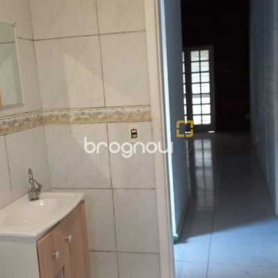 Casa com 60m², 3 quartos, 1 garagem, no bairro Rio Vermelho em Florianópolis
