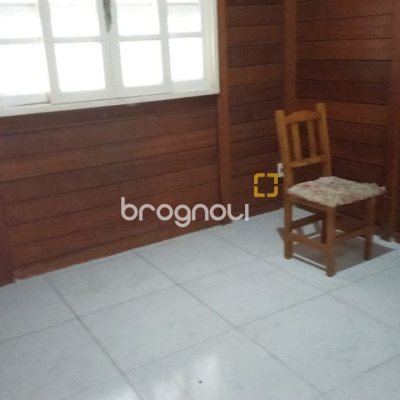 Casa com 60m², 3 quartos, 1 garagem, no bairro Rio Vermelho em Florianópolis