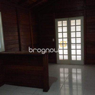 Casa com 60m², 3 quartos, 1 garagem, no bairro Rio Vermelho em Florianópolis