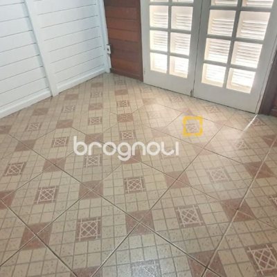 Casa com 60m², 3 quartos, 1 garagem, no bairro Rio Vermelho em Florianópolis