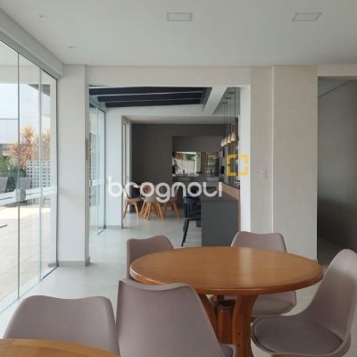 Apartamento com 71m², 2 quartos (sendo 1 suíte), 1 garagem, no bairro Campeche em Florianópolis