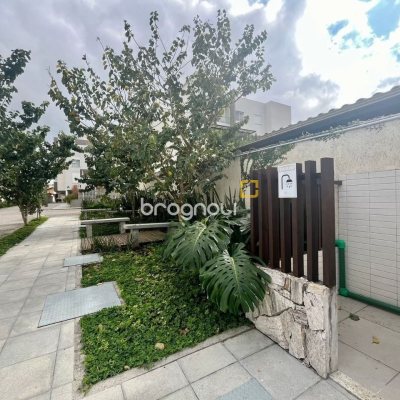 Apartamento com 71m², 2 quartos (sendo 1 suíte), 1 garagem, no bairro Campeche em Florianópolis