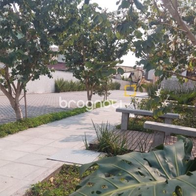 Apartamento com 71m², 2 quartos (sendo 1 suíte), 1 garagem, no bairro Campeche em Florianópolis