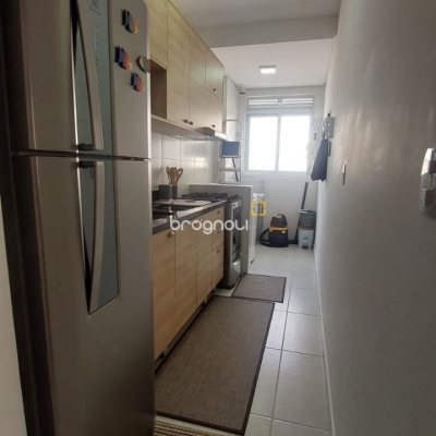 Apartamento com 71m², 2 quartos (sendo 1 suíte), 1 garagem, no bairro Campeche em Florianópolis