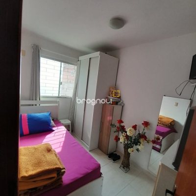Apartamento com 68m², 3 quartos (sendo 1 suíte), 1 garagem, no bairro Ingleses em Florianópolis