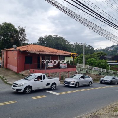 Terreno com 676m², no bairro Carvoeira em Florianópolis