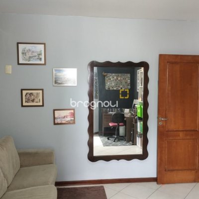 Apartamento com 138m², 3 quartos (sendo 1 suíte), 1 garagem, no bairro Kobrasol em São José