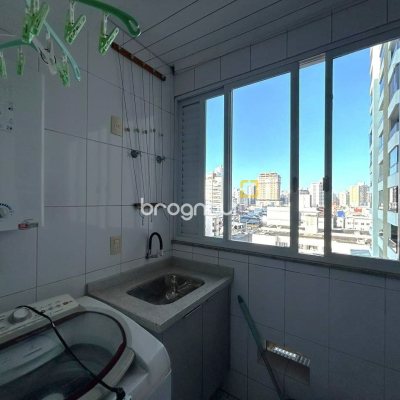 Apartamento com 138m², 3 quartos (sendo 1 suíte), 1 garagem, no bairro Kobrasol em São José