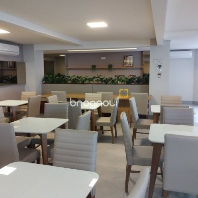 Apartamento com 138m², 3 quartos (sendo 1 suíte), 1 garagem, no bairro Kobrasol em São José
