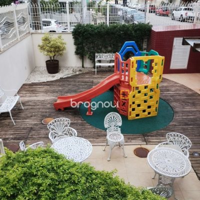 Apartamento com 138m², 3 quartos (sendo 1 suíte), 1 garagem, no bairro Kobrasol em São José