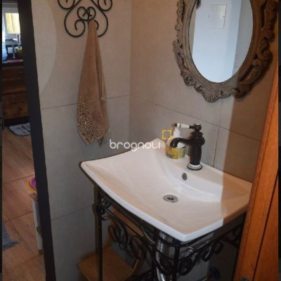 Casa com 209m², 4 quartos (sendo 1 suíte), 2 garagens, no bairro Lagoa da Conceição em Florianópolis