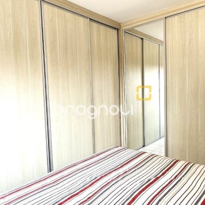 Casa com 228m², 3 quartos (sendo 1 suíte), 3 garagens, no bairro Pantanal em Florianópolis