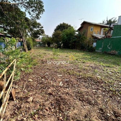 Terreno com 329m², no bairro Campeche em Florianópolis