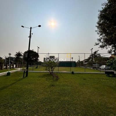 Terreno com 329m², no bairro Campeche em Florianópolis