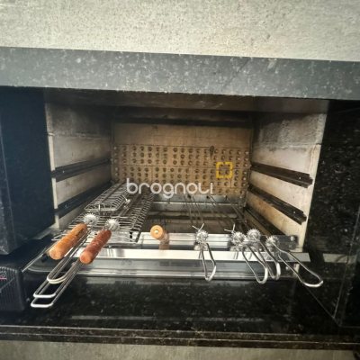 Casa com 278m², 4 quartos (sendo 2 suítes), 2 garagens, no bairro Ponte do Imaruim em Palhoça