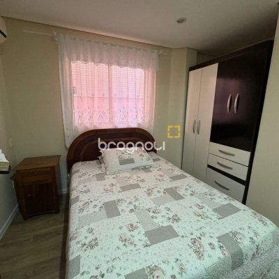 Casa com 278m², 4 quartos (sendo 2 suítes), 2 garagens, no bairro Ponte do Imaruim em Palhoça