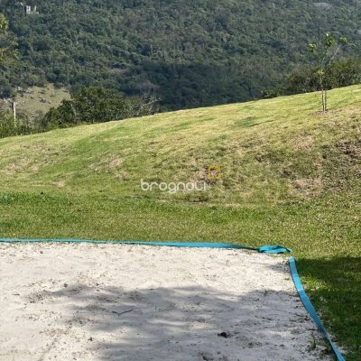 Casa com 350m², 4 quartos (sendo 4 suítes), 8 garagens, no bairro Rio Vermelho em Florianópolis