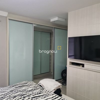 Apartamento com 190m², 3 quartos (sendo 1 suíte), 2 garagens, no bairro Kobrasol em São José