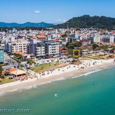 Loft, no bairro Canasvieiras em Florianópolis