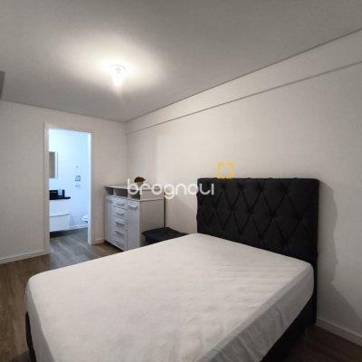 Apartamento com 61m², 2 quartos (sendo 1 suíte), 2 garagens, no bairro Pedra Branca em Palhoça
