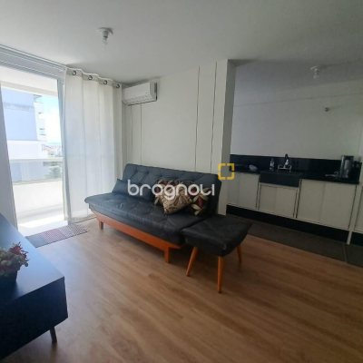 Apartamento com 61m², 2 quartos (sendo 1 suíte), 2 garagens, no bairro Pedra Branca em Palhoça