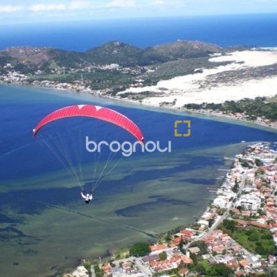 Terreno com 360m², no bairro Carianos em Florianópolis