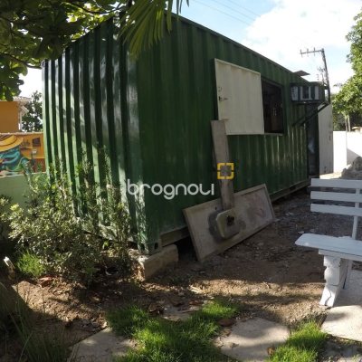 Casa com 80m², 1 quarto, 4 garagens, no bairro Sambaqui em Florianópolis