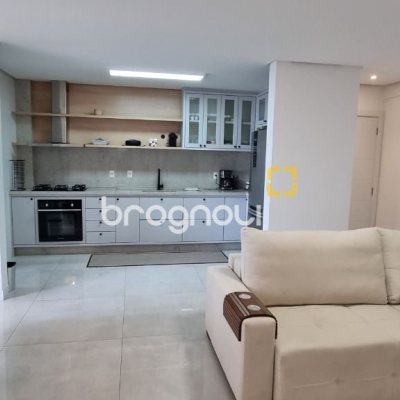 Apartamento com 120m², 3 quartos (sendo 1 suíte), 1 garagem, no bairro Nossa Senhora do Rosário em São José