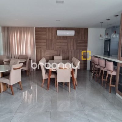 Apartamento com 120m², 3 quartos (sendo 1 suíte), 1 garagem, no bairro Nossa Senhora do Rosário em São José