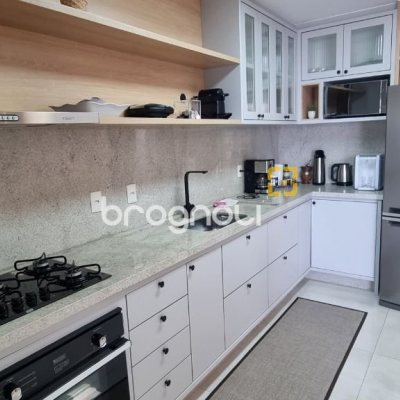 Apartamento com 120m², 3 quartos (sendo 1 suíte), 1 garagem, no bairro Nossa Senhora do Rosário em São José