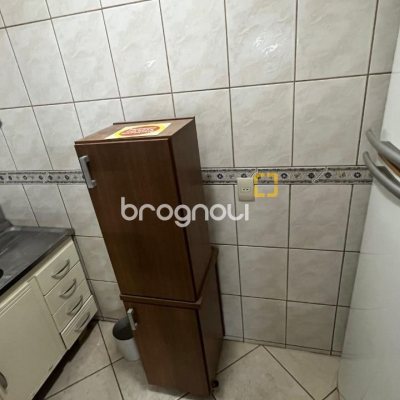 Galpão com 450m², no bairro Barreiros em São José