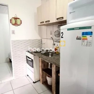 Pousada / Hotel com 490m², 13 quartos (sendo 3 suítes), 2 garagens, no bairro Canasvieiras em Florianópolis