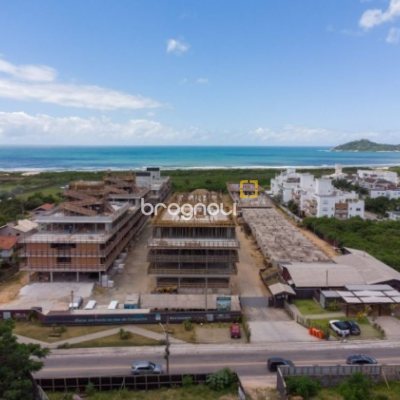 Cobertura com 177m², 3 quartos (sendo 1 suíte), 3 garagens, no bairro Campeche em Florianópolis