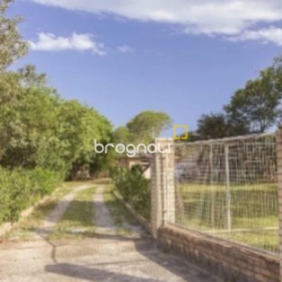 Terreno com 1367m², no bairro Campeche em Florianópolis