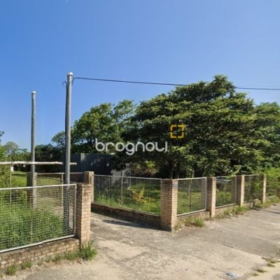 Terreno com 1367m², no bairro Campeche em Florianópolis