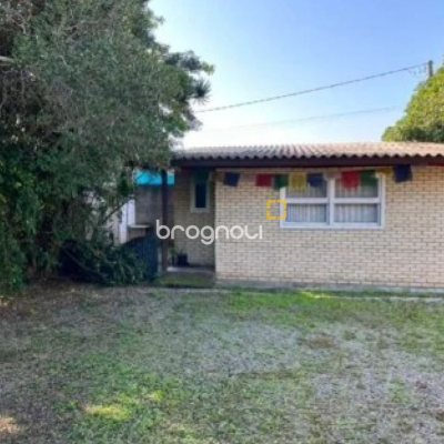Terreno com 1367m², no bairro Campeche em Florianópolis