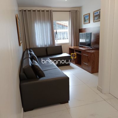 Casa com 440m², 4 quartos (sendo 1 suíte), 3 garagens, no bairro Ingleses em Florianópolis