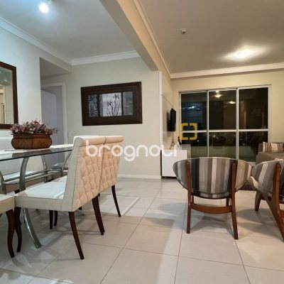 Apartamento com 101m², 3 quartos (sendo 3 suítes), 2 garagens, no bairro Jardim Atlântico em Florianópolis