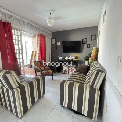Casa com 350m², 5 quartos (sendo 1 suíte), 4 garagens, no bairro Cachoeira do Bom Jesus em Florianópolis