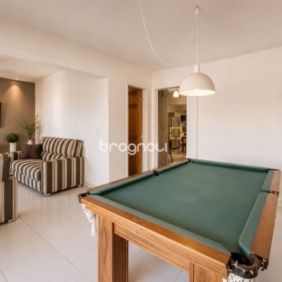 Casa com 350m², 5 quartos (sendo 1 suíte), 4 garagens, no bairro Cachoeira do Bom Jesus em Florianópolis