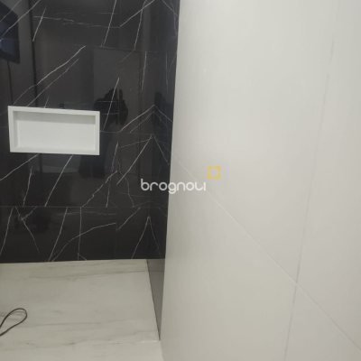 Casa com 184m², 3 quartos (sendo 3 suítes), 2 garagens, no bairro Trindade em Florianópolis