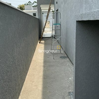 Casa com 170m², 3 quartos (sendo 1 suíte), 4 garagens, no bairro Ingleses em Florianópolis