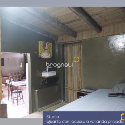 Casa com 135m², 1 quarto, 2 garagens, no bairro Sambaqui em Florianópolis
