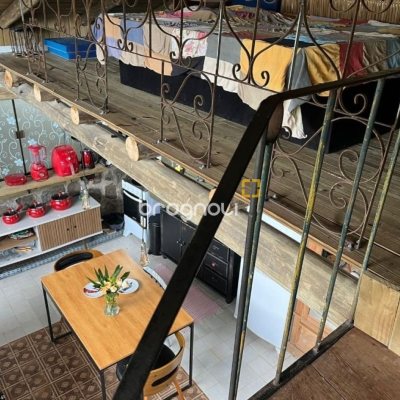 Casa com 135m², 1 quarto, 2 garagens, no bairro Sambaqui em Florianópolis